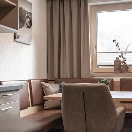 Gustls Ferienhaeusl Apartamento Sölden Exterior foto