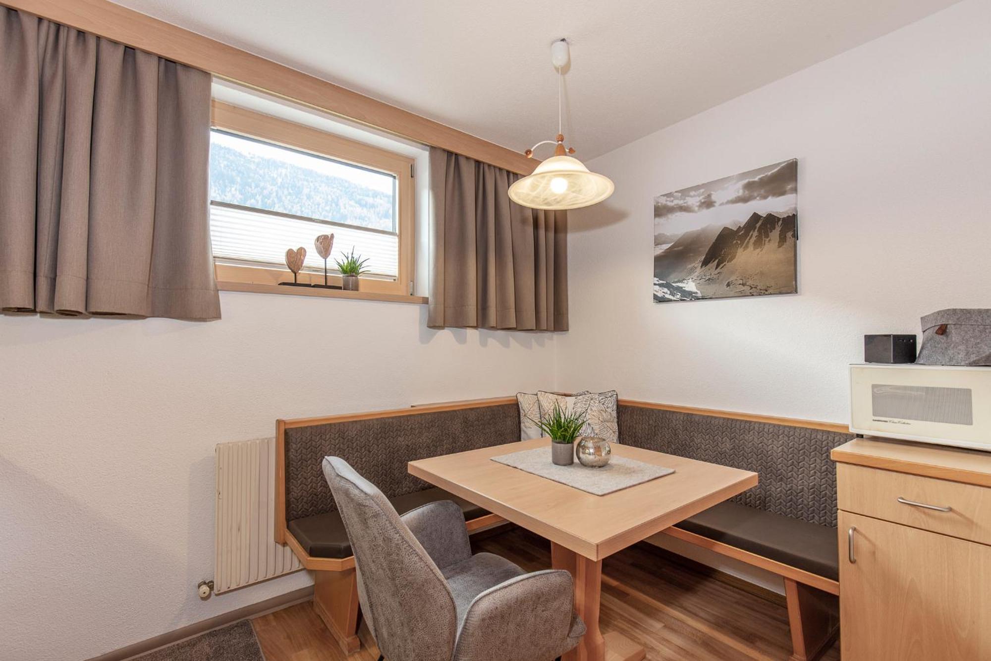 Gustls Ferienhaeusl Apartamento Sölden Exterior foto